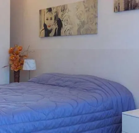 Hostel In City-in Catania