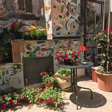 Hostel In City-in *